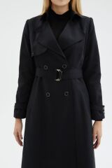 Zincir ve Kemer Detaylı Siyah Trençkot 12615