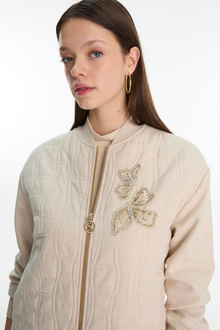 Kapitone Desenli Fermuarlı Vanilya Ceket C-015