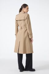 Kruvaze Yaka Beli Kuşaklı Uzun Camel Trençkot 12528