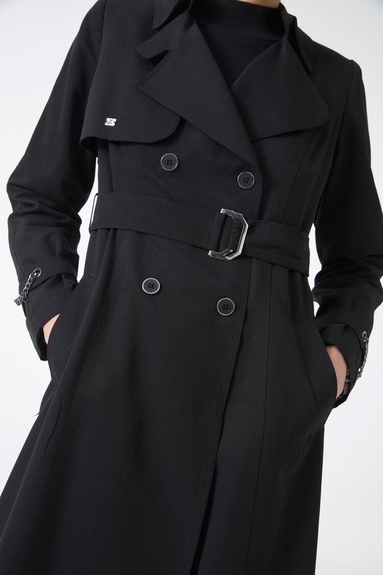 Zincir ve Kemer Detaylı Siyah Trençkot 12615