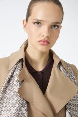 Zincir ve Kemer Detaylı Vizon Trençkot 12615