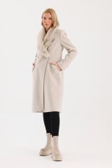 Kürk Yaka Cep Detaylı Kaşe Bej Kaban 13092