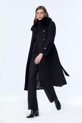 Yaka Kürk Detaylı Siyah Kaşe Kaban 13112