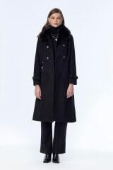 Yaka Kürk Detaylı Siyah Kaşe Kaban 13112