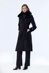 Yaka Kürk Detaylı Siyah Kaşe Kaban 13112