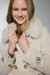 Yaka Kürk Detaylı Bej Kaşe Kaban 13112