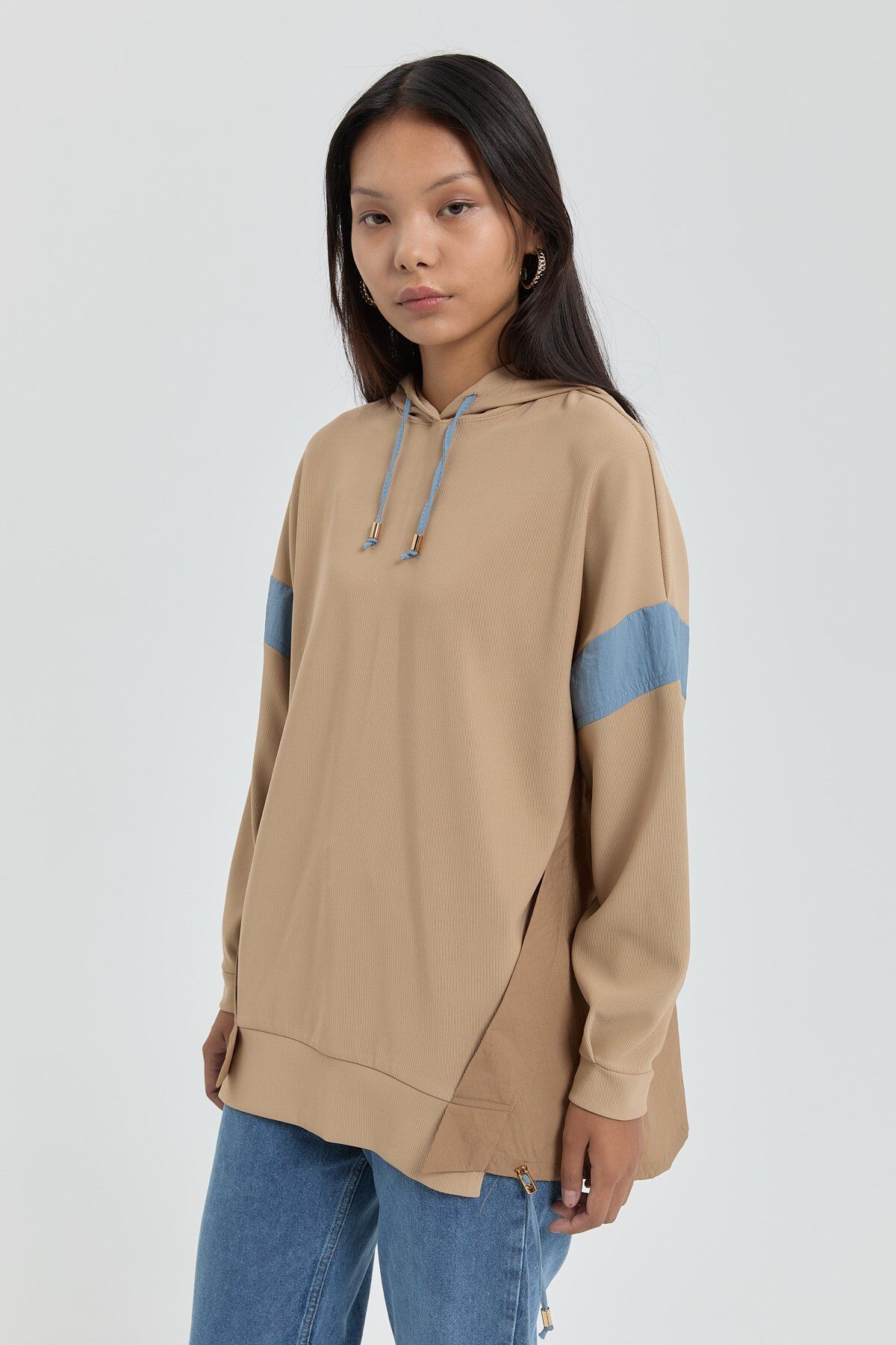 (252SW5025NH.1)Nihan Garnili Kapşonlu Sweat Camel