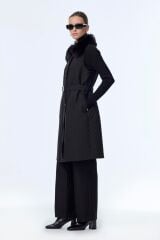 Kürk Yaka Kemerli Siyah Yelek Y-0098